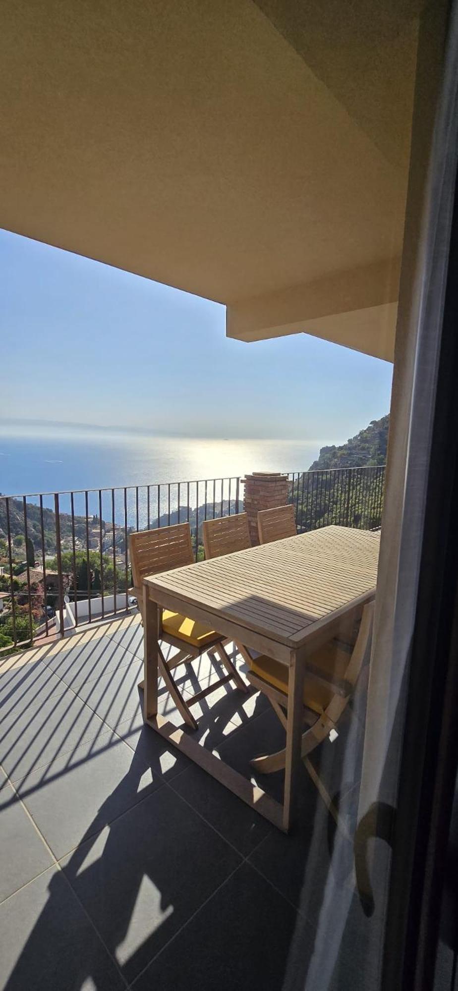 Mm Taormina Apartment ภายนอก รูปภาพ
